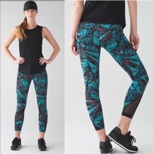 LuLulemon Palm Leaf Teal Tofino Leggings